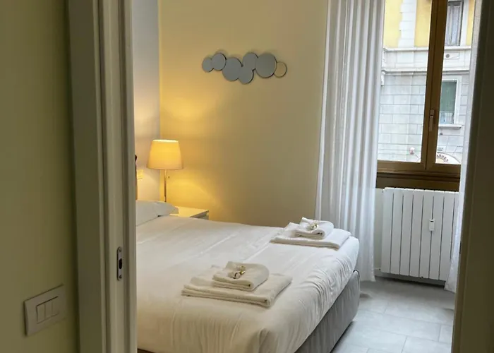 Moderno Bilocale Vicino Navigli E Bocconi Daire