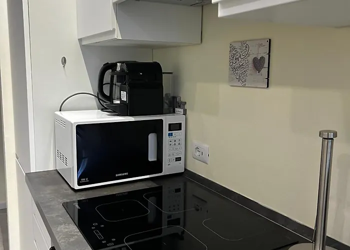 Moderno Bilocale Vicino Navigli E Bocconi Milano