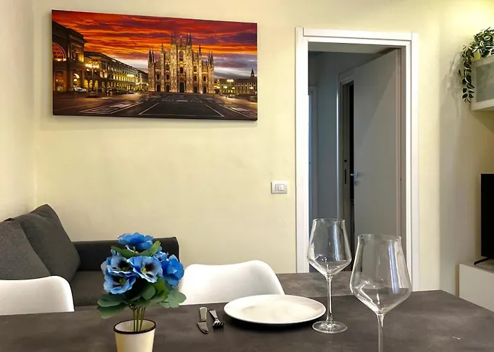 Moderno Bilocale Vicino Navigli E Bocconi