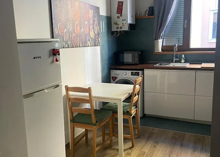 Apartment Cozy Flat In Precotto