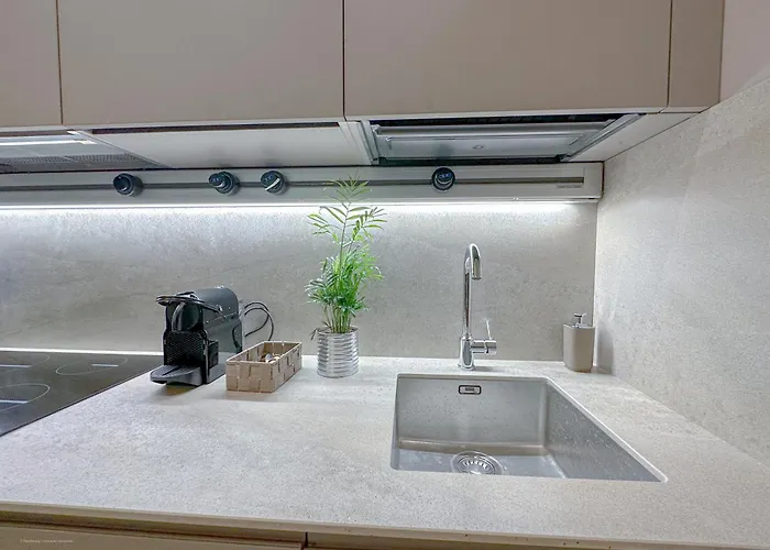 Cirillo Luxury 16 - Arco Della Pace *