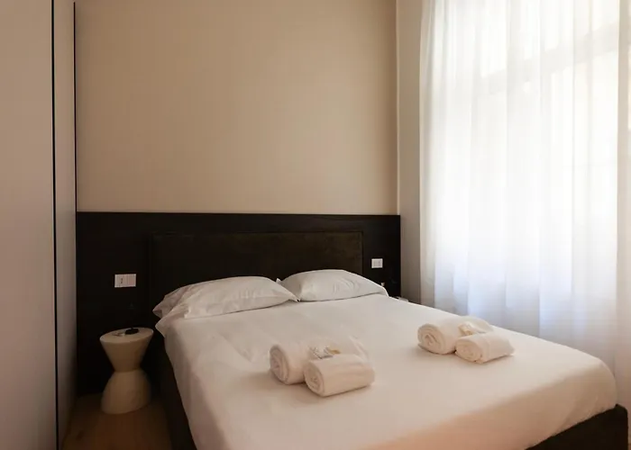 Apartament Youhosty - 2 Bedroom Porta Venezia *