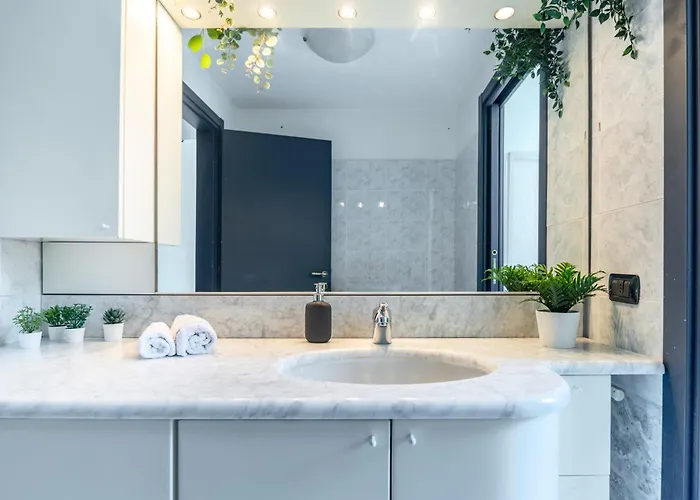 Blue Loft In The Heart Of Milan, Next To Metro Station דירה