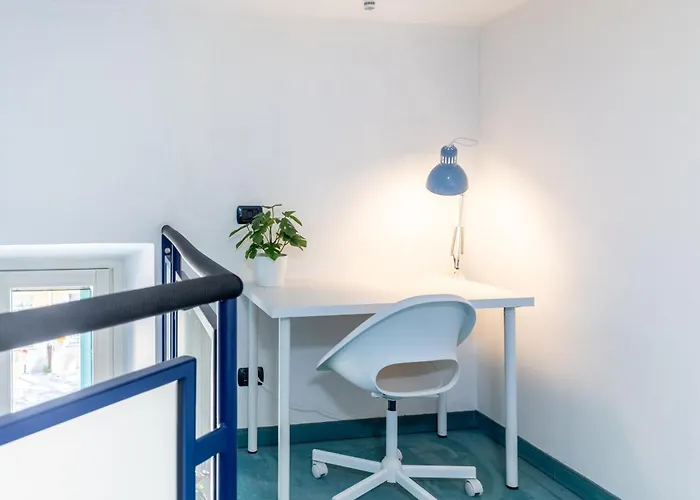 Blue Loft In The Heart Of Milan, Next To Metro Station דירה *