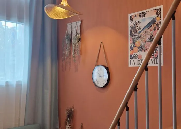 Appartamento Mediterraneo Loft - Fabrique - Santa Giulia Hockey Arena - 20 Minutes From Duomo