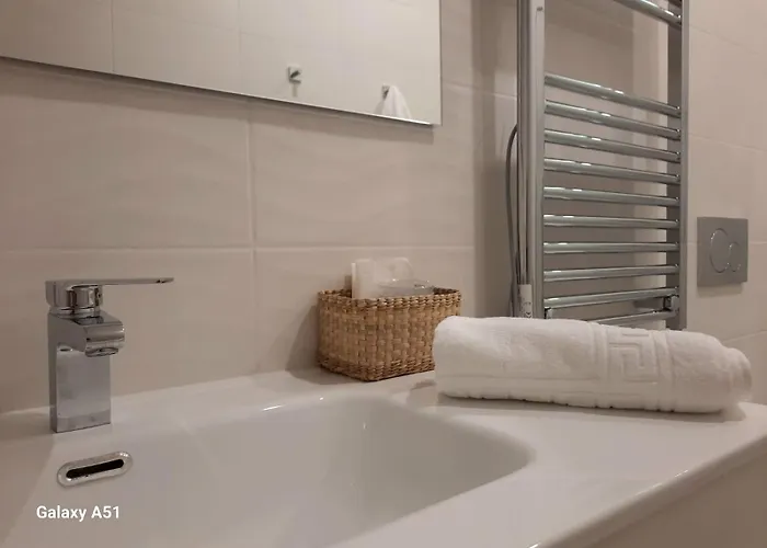 Naviglio Grande Apartment *