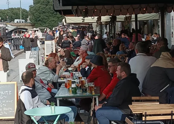 Naviglio Grande Apartment Milan