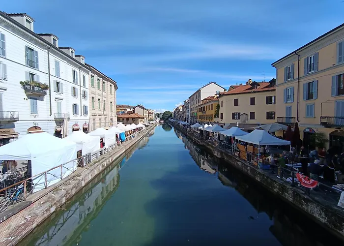 Naviglio Grande * Milan