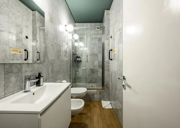 Stylish Loft , Corso Garibaldi - Duomo-brera Апартаменты *