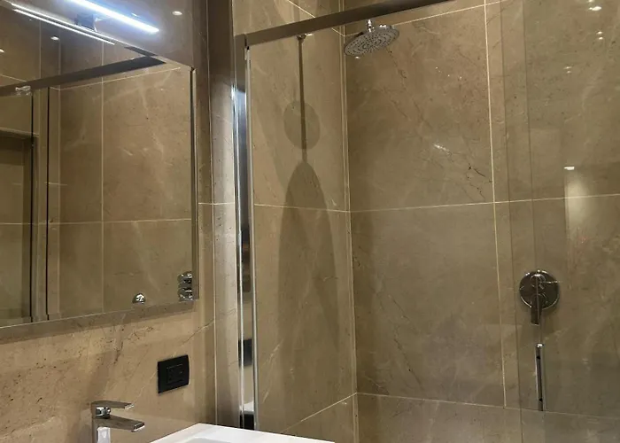 Davinci Near Duomo شقة