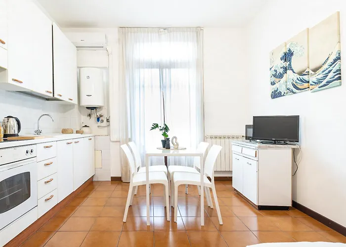 Апартаменты Easy - Porta Romana *