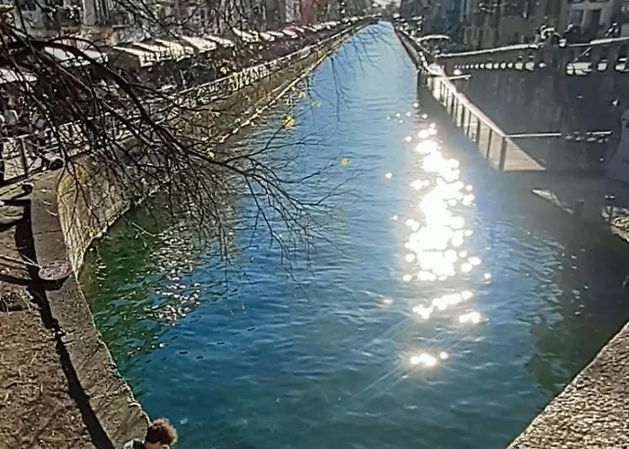 Sunday's Flat/monolocale Zona Bocconi Apartamento *