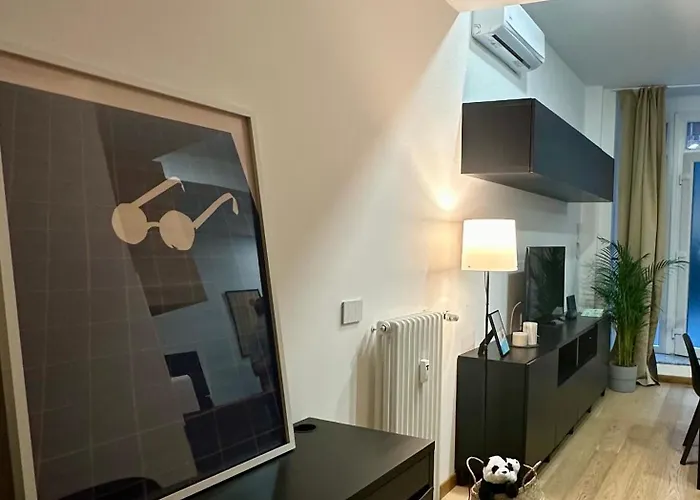 아파트 New! - Cozy Design In Piola!