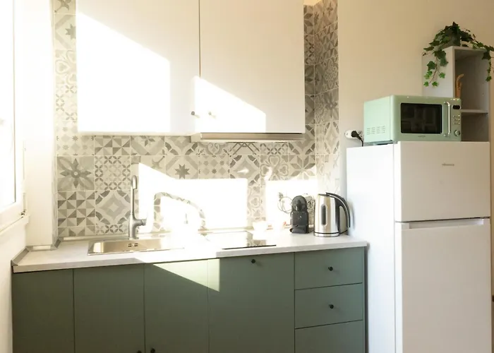 아파트 Arcimboldi's Nest - Close To Metro And Train *