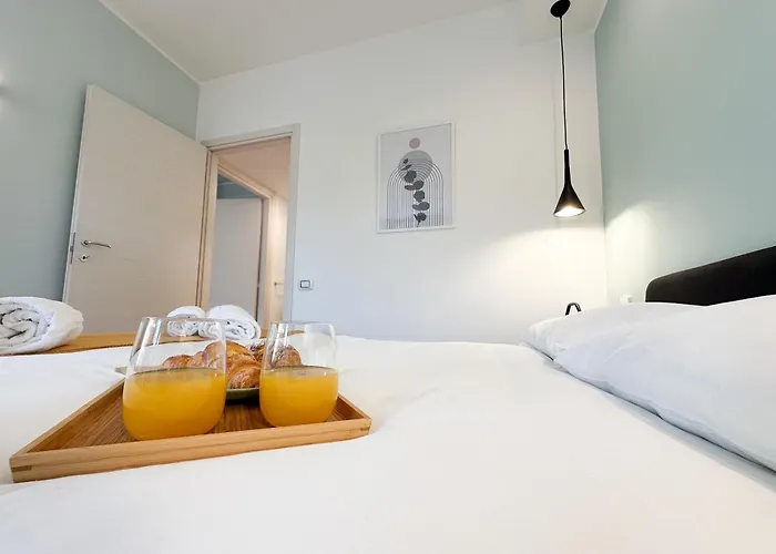 아파트 Arcimboldi's Nest - Close To Metro And Train