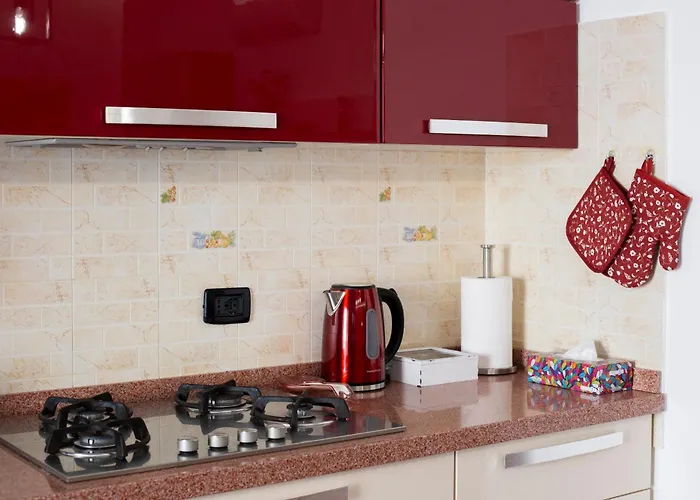 Cozy Design House - 15 Minutes From Navigli-humanitas Apartment *