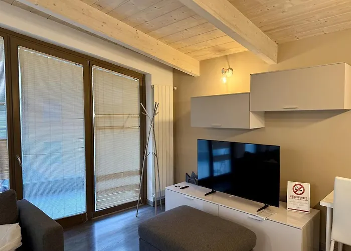 Dingo's House - 5 Minutes From M3 Appartamento *