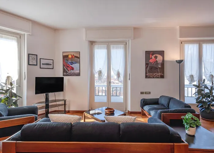 Appartamento Otto Novembre, 3 Ampio Ed Elegante Con Vista Milano