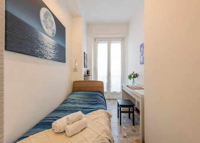 Otto Novembre, 3 Ampio Ed Elegante Con Vista Milano