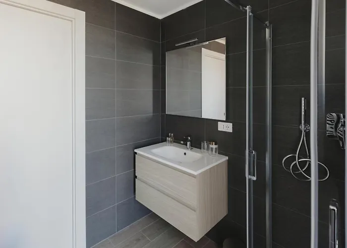 Gohost - Modern And Bright With Terrace And Balcony * Milán