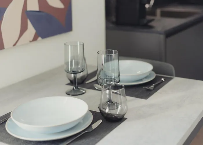 Gohost - Modern And Bright With Terrace And Balcony * Milán