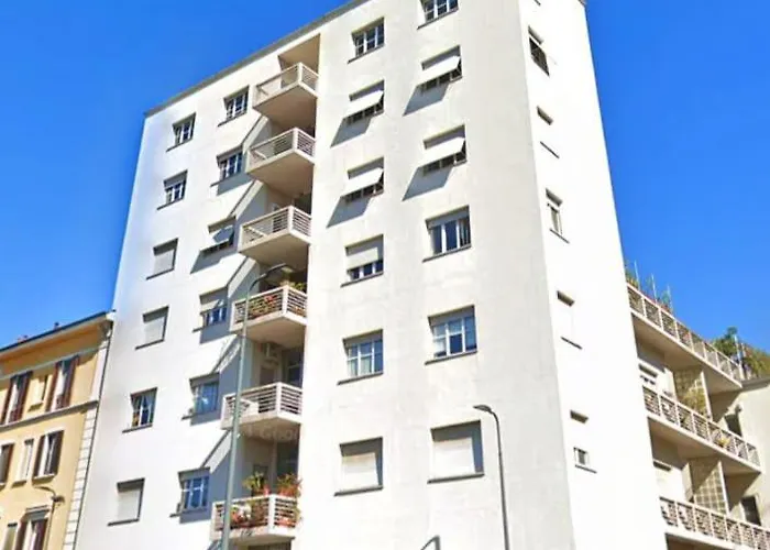 Isola Flat * Милан