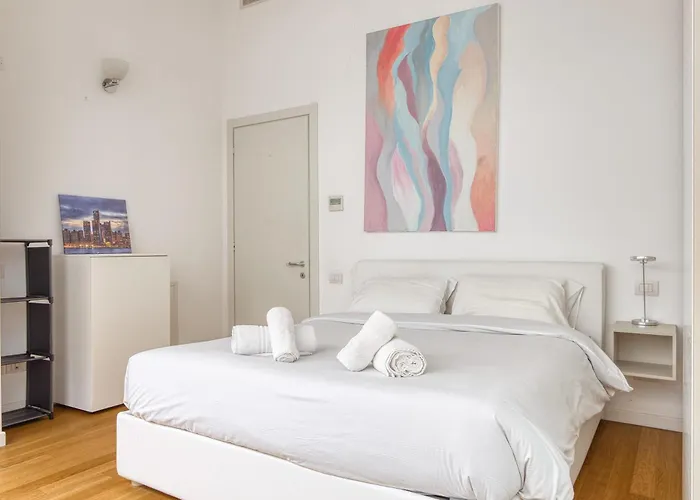 Modern Retreat In The Heart Of Milan