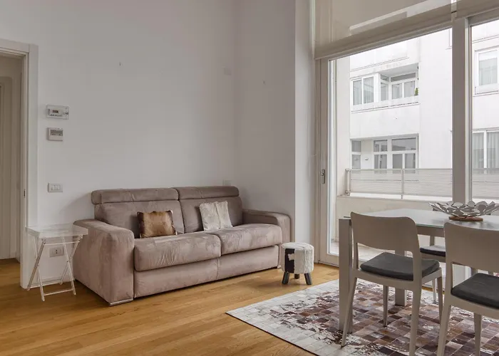 Modern Retreat In The Heart Of Apartmán *