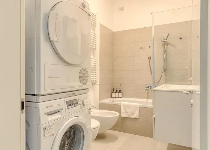 Modern Retreat In The Heart Of Apartmán