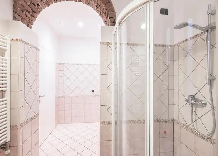 Easylife - - Lecco 18d - Porta Venezia