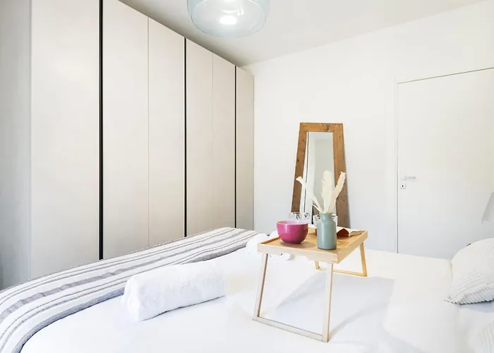 Apartment Easylife - - Lecco 18d - Porta Venezia