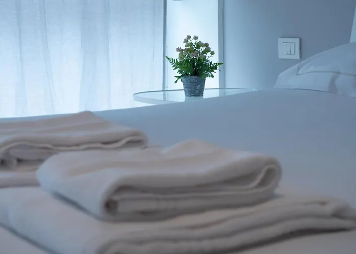 Prestige Boutique Homes - Duomo 1 Апартаменты *