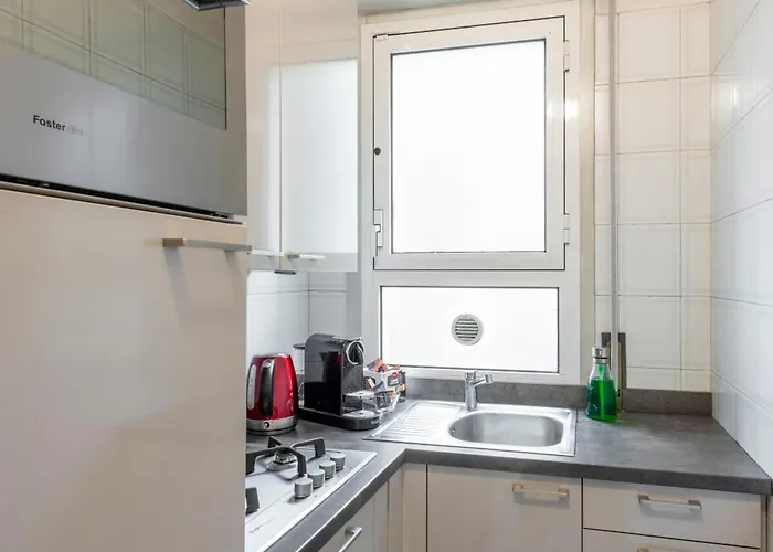 Apartment Living - Via Varese 4