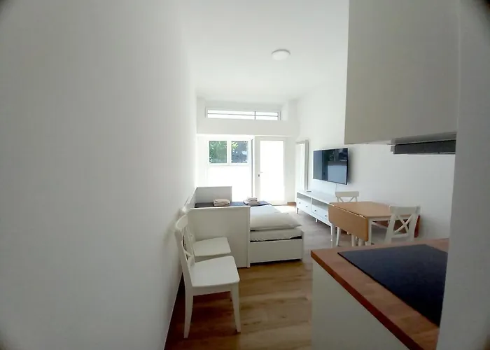 Logical Via P Rossi 19 Mediolan