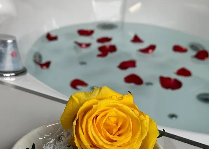 La Casa Di Raysa Con Idromassaggio Vicino Al Duomo