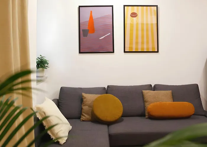 New! - Cozy Design In Piola! شقة