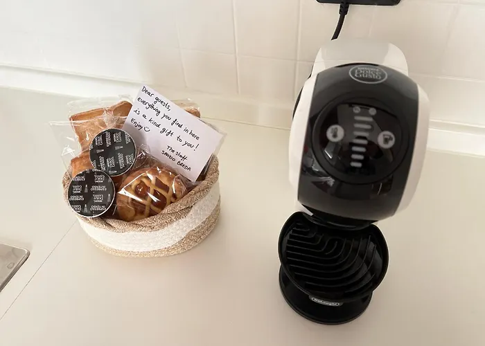 Spazio Breda - Free Parking, Private Garage, Metro M1, Balcony, 4 Guests