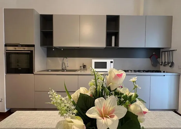 Bocconi - Porta Romana 4 Da Letto Con 2 Bagni Privati Appartamento Milano