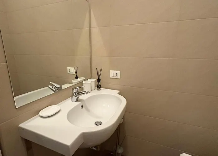 アパート Bocconi - Porta Romana 4 Da Letto Con 2 Bagni Privati