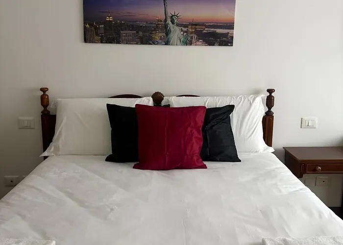 Bocconi - Porta Romana 4 Da Letto Con 2 Bagni Privati * Milano