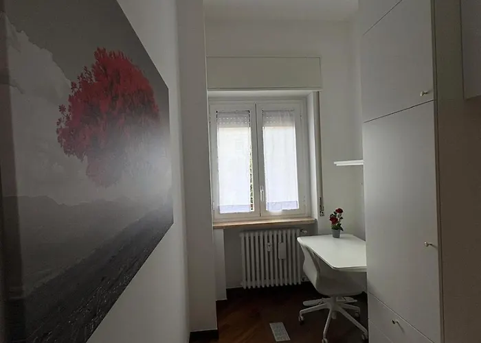 Bocconi - Porta Romana 4 Da Letto Con 2 Bagni Privati *