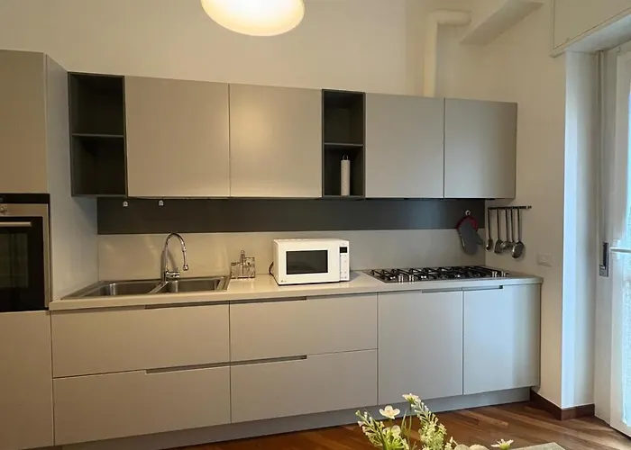 アパート Bocconi - Porta Romana 4 Da Letto Con 2 Bagni Privati