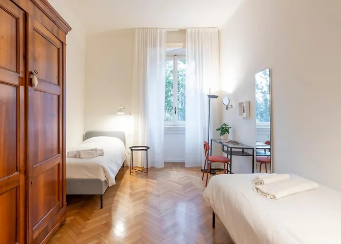 Ercole Ferrario 12 - Ampio E Luminoso