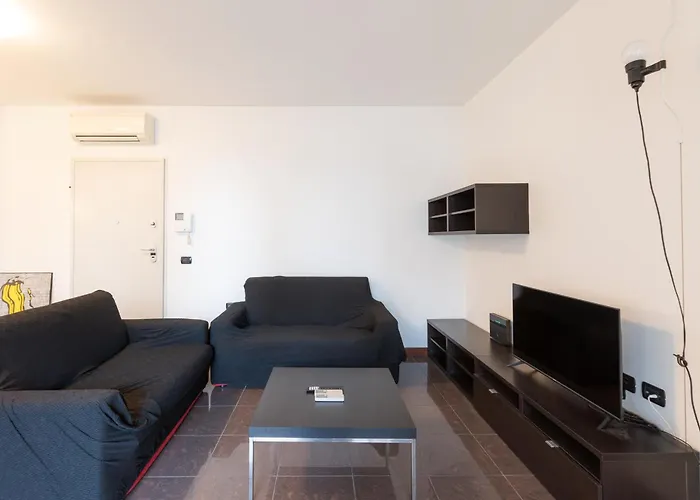 Bright Two Bedrooms With Terrace Zanuso - Mirable Pm 아파트 밀라노