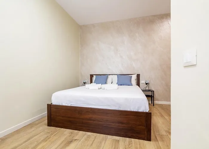 Brera-art District Historic Courtyard Apartmán *