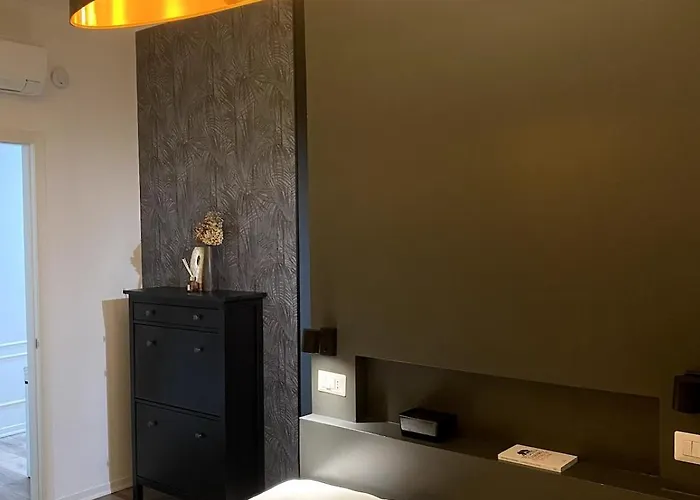 Daire Elegante 80mq Vicino Sempione *