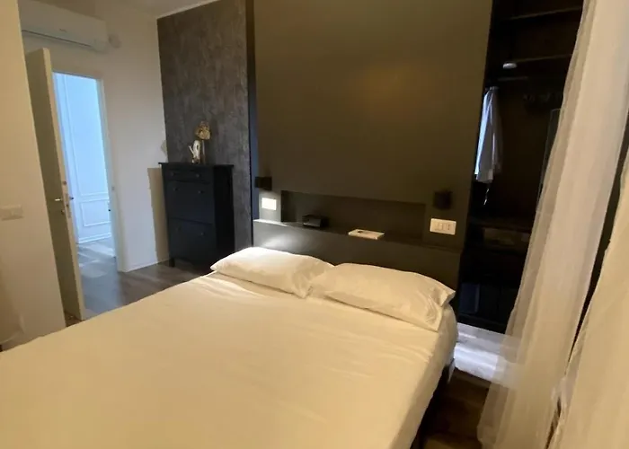 Appartement Elegante 80mq Vicino Sempione