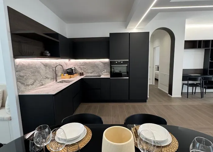 White House Con Posti Auto Appartamento Milano