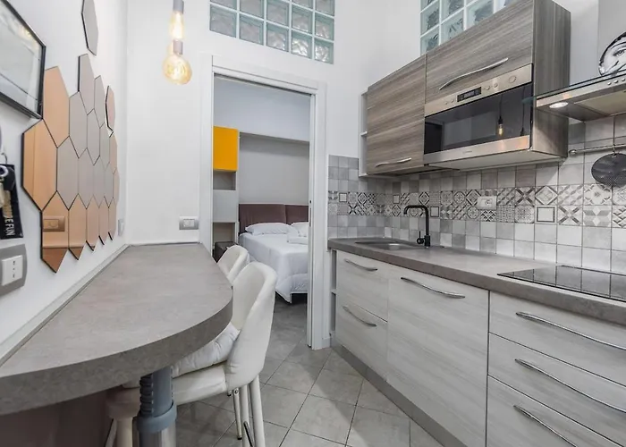 아파트 5 Min To Metro - Independent - Quiet - Privacy *