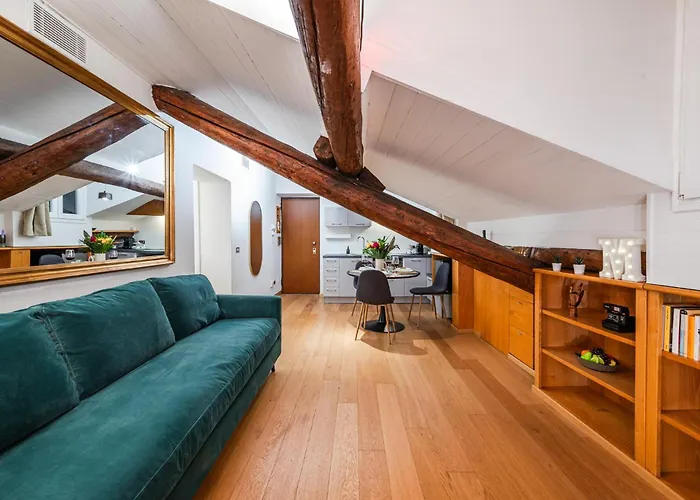 Apartament The Mirror Attic - Moscova Brera
